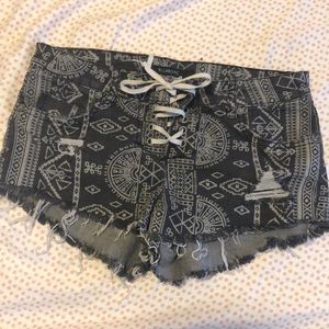 Cute billabong shorts
